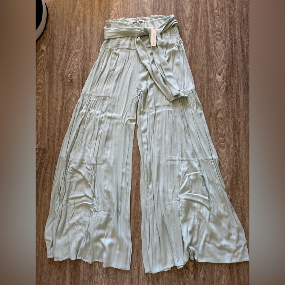 High Waisted Flowy Pants